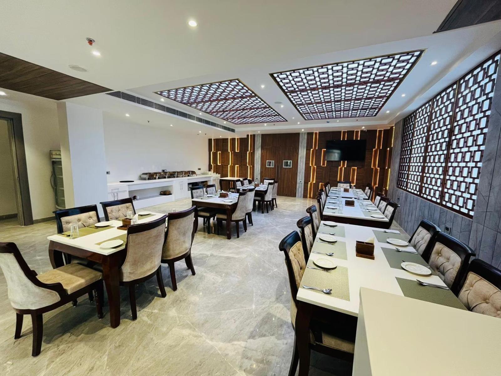 勒克瑙 The Royal Legacy酒店 外观 照片